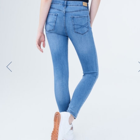 Aeropostale High Waisted Jegging 